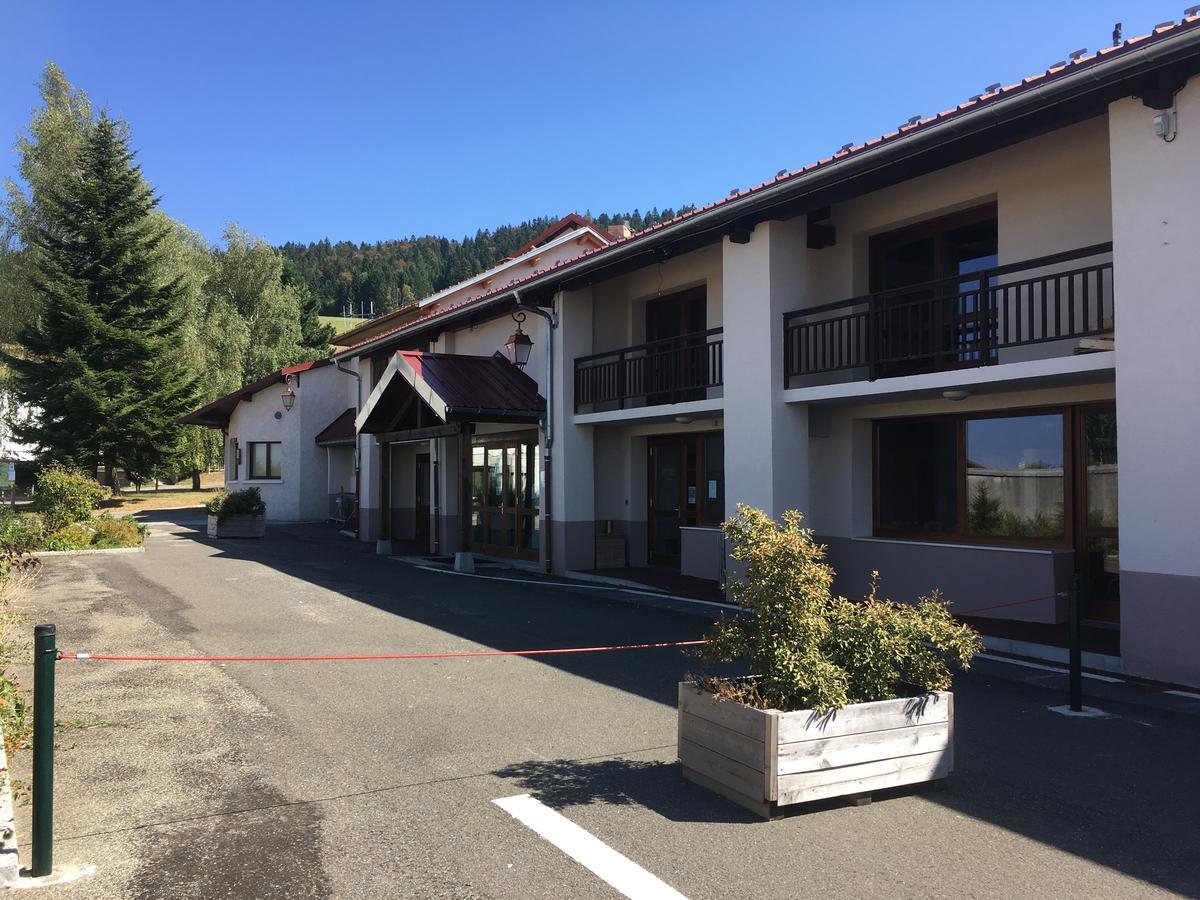Отель Le Relais Nordique Giron Экстерьер фото