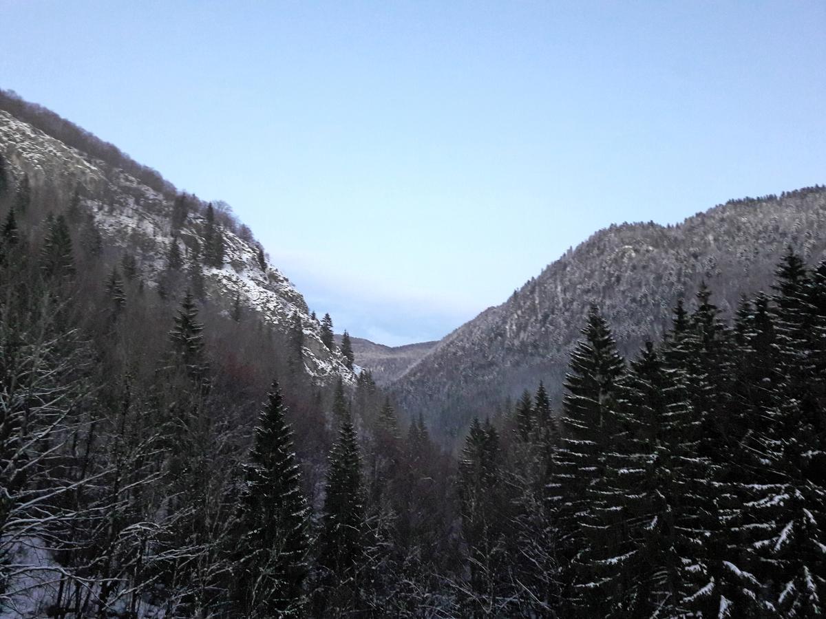 Отель Le Relais Nordique Giron Экстерьер фото